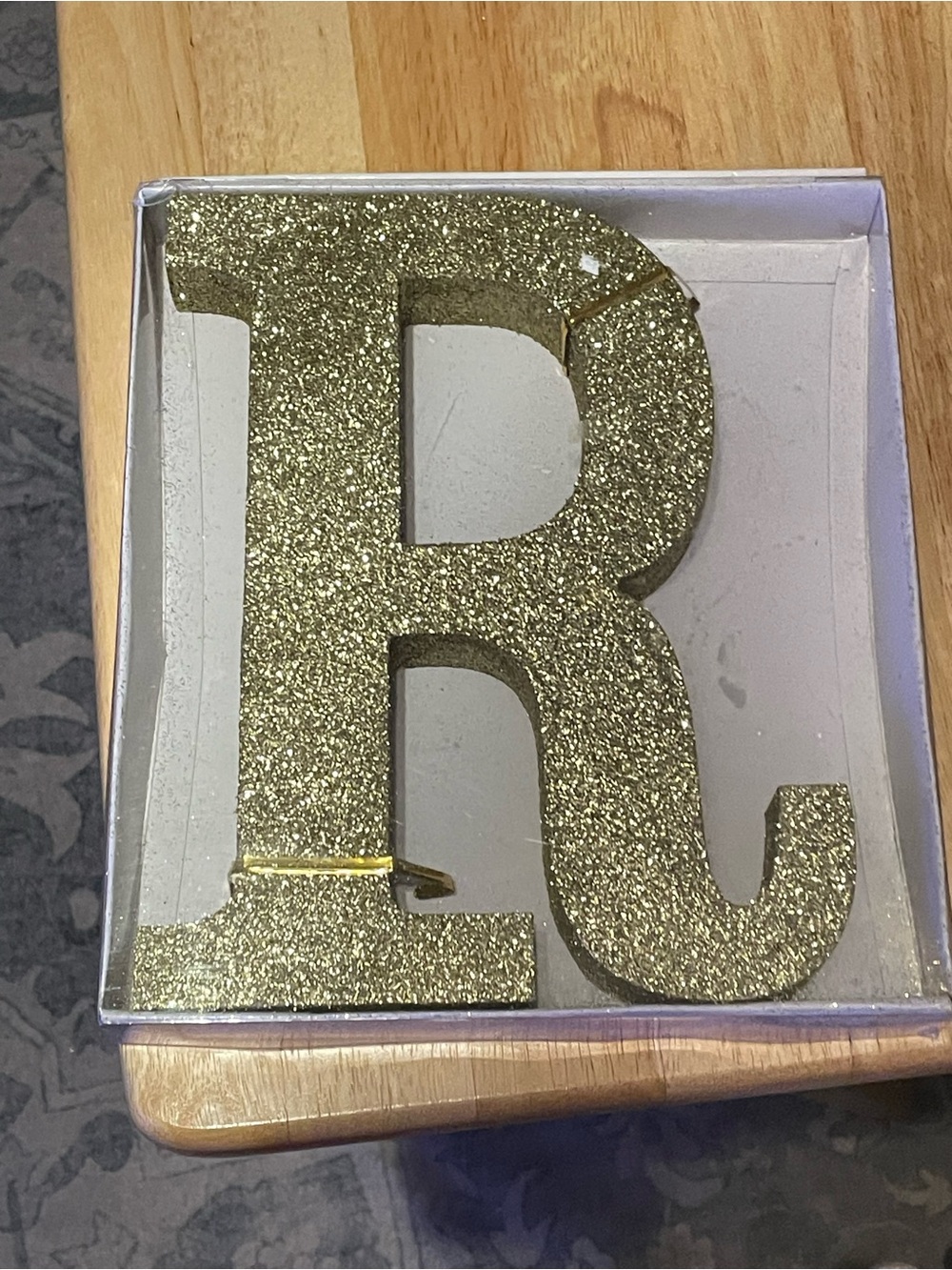 Gold Glitter Letter 'R' Decoration